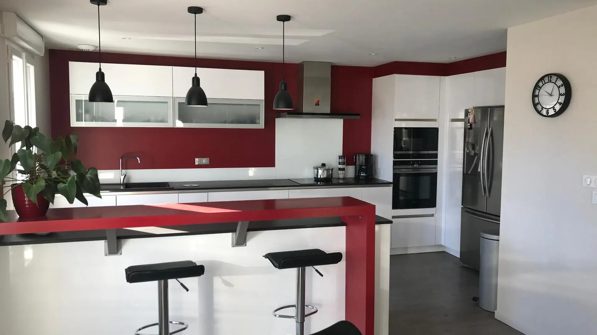 Appartement Standing Au Coeur De Ville- Argeles-Gazost-140 M2-3Etoiles